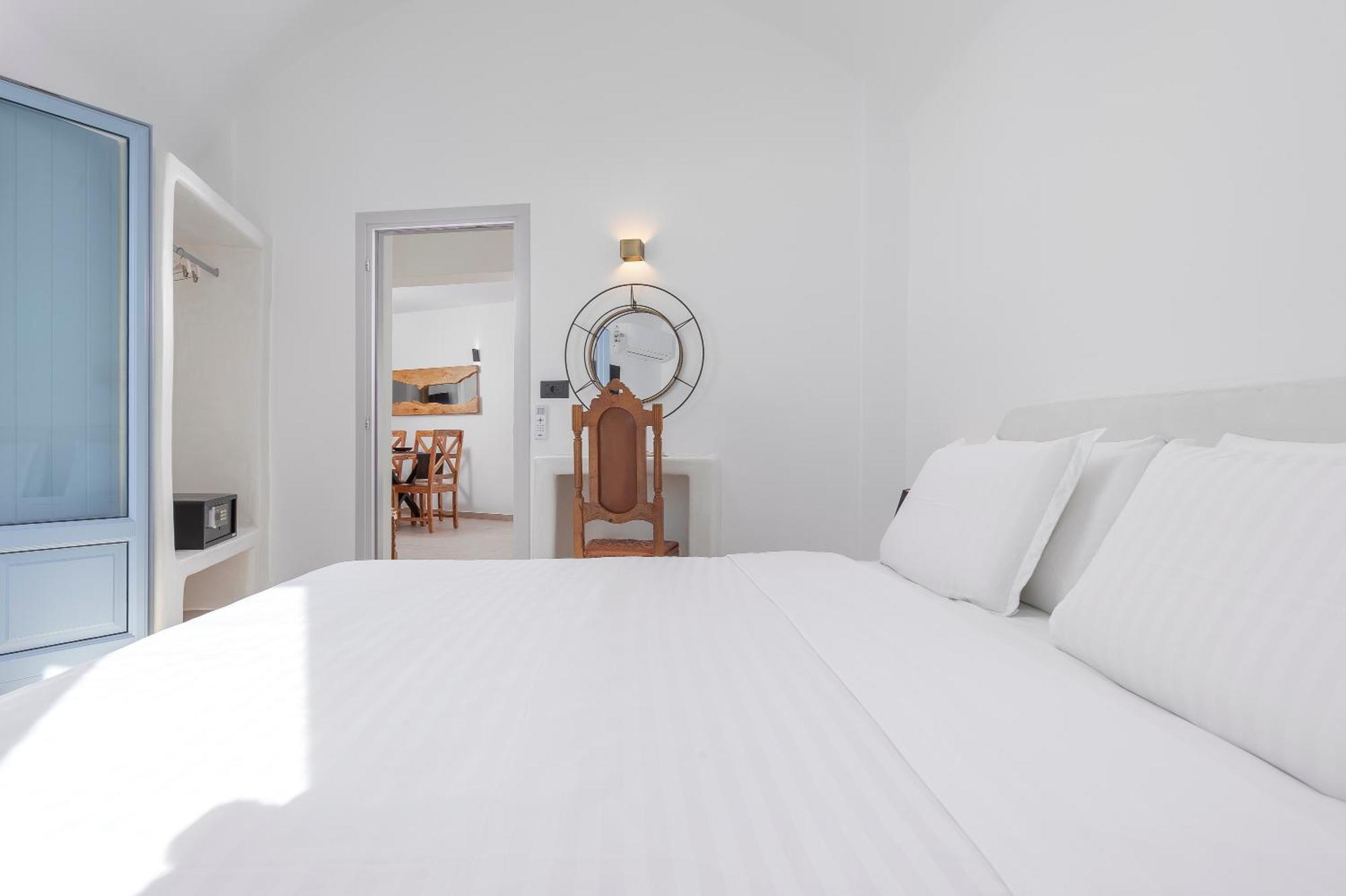 Sole D'Oro Luxury Suites Oía Oda fotoğraf