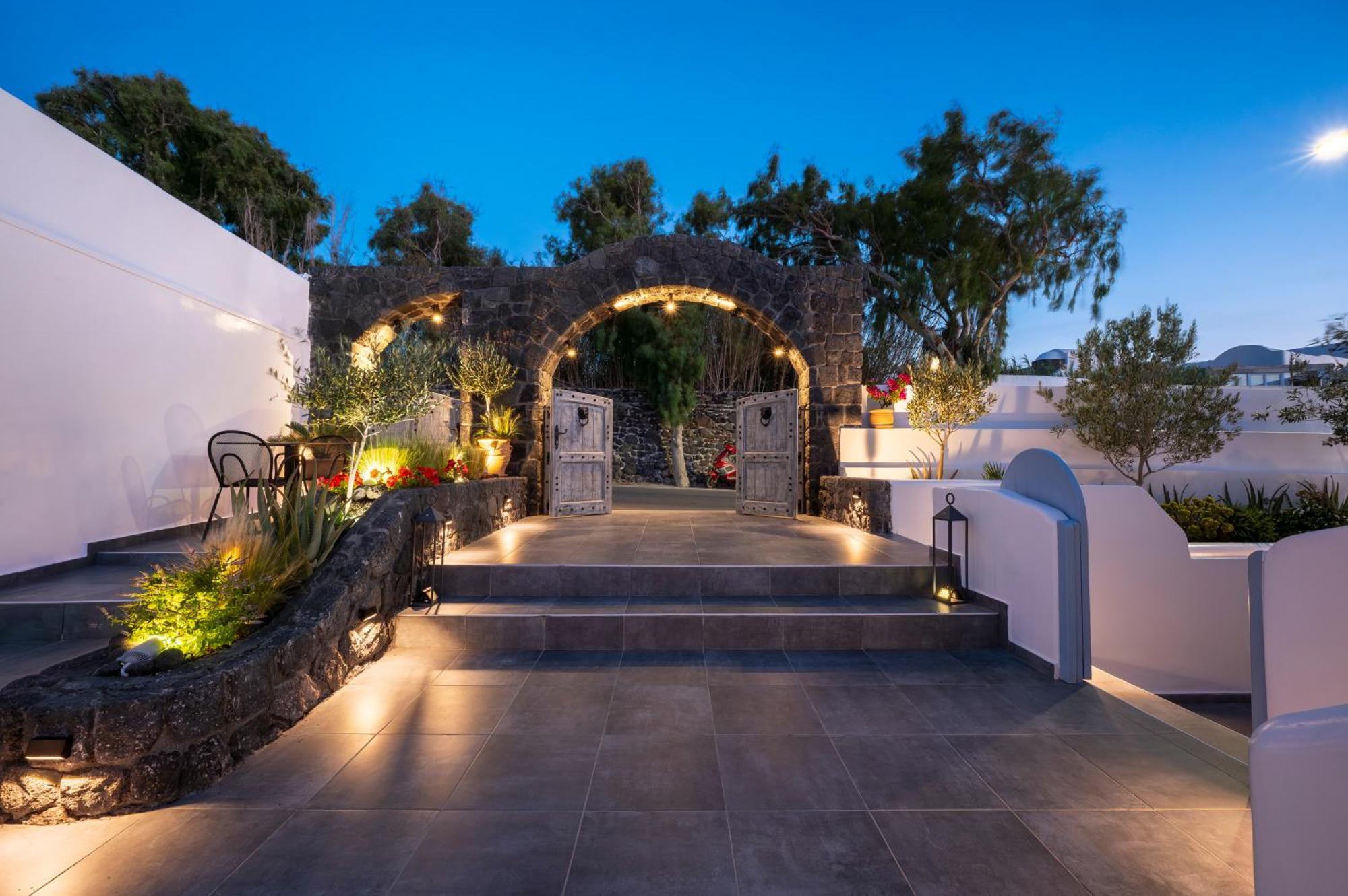 Sole D'Oro Luxury Suites Oía Dış mekan fotoğraf