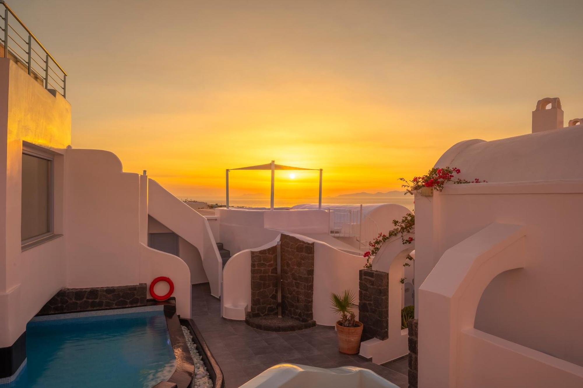 Sole D'Oro Luxury Suites Oía Dış mekan fotoğraf
