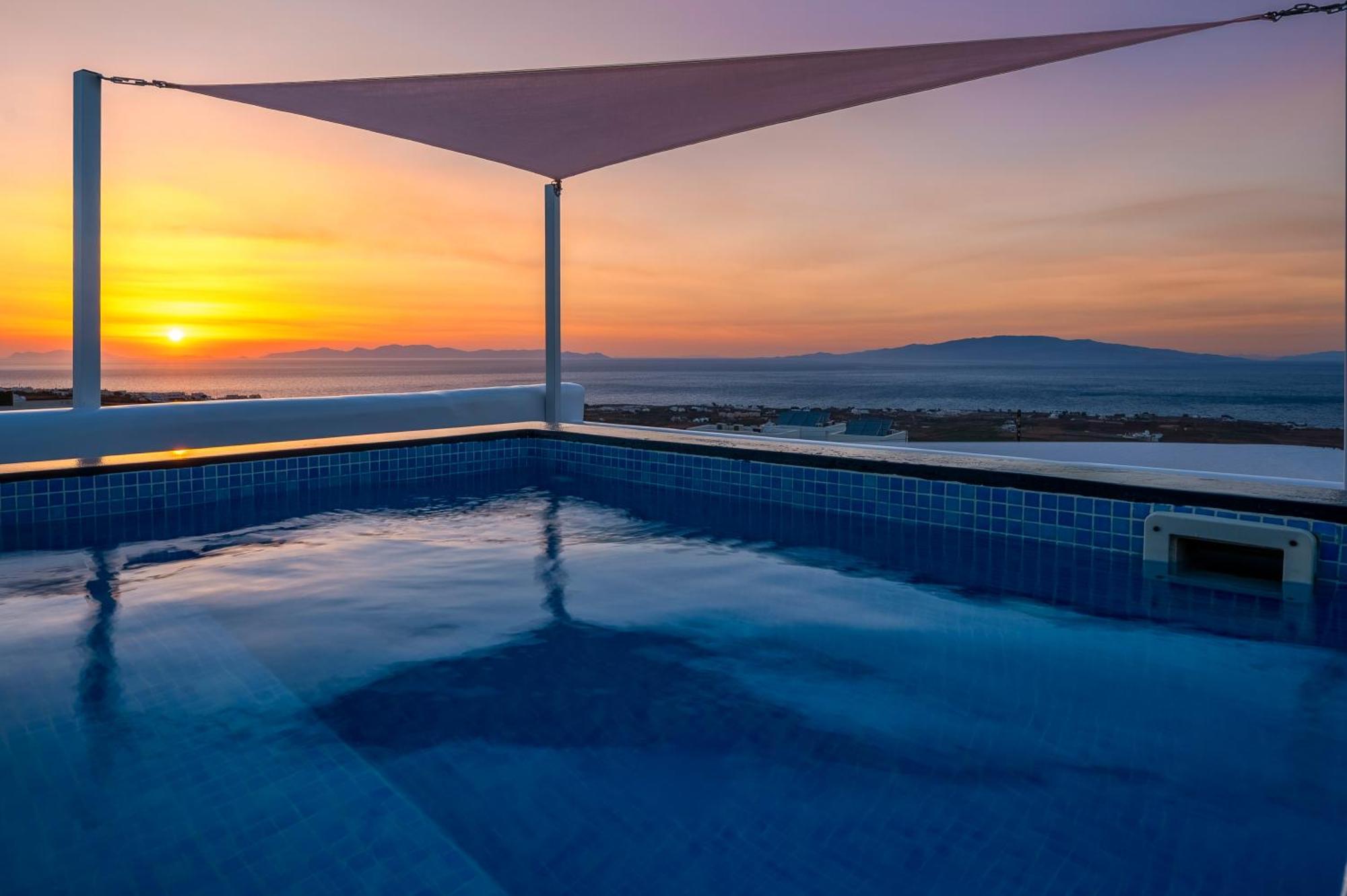 Sole D'Oro Luxury Suites Oía Dış mekan fotoğraf